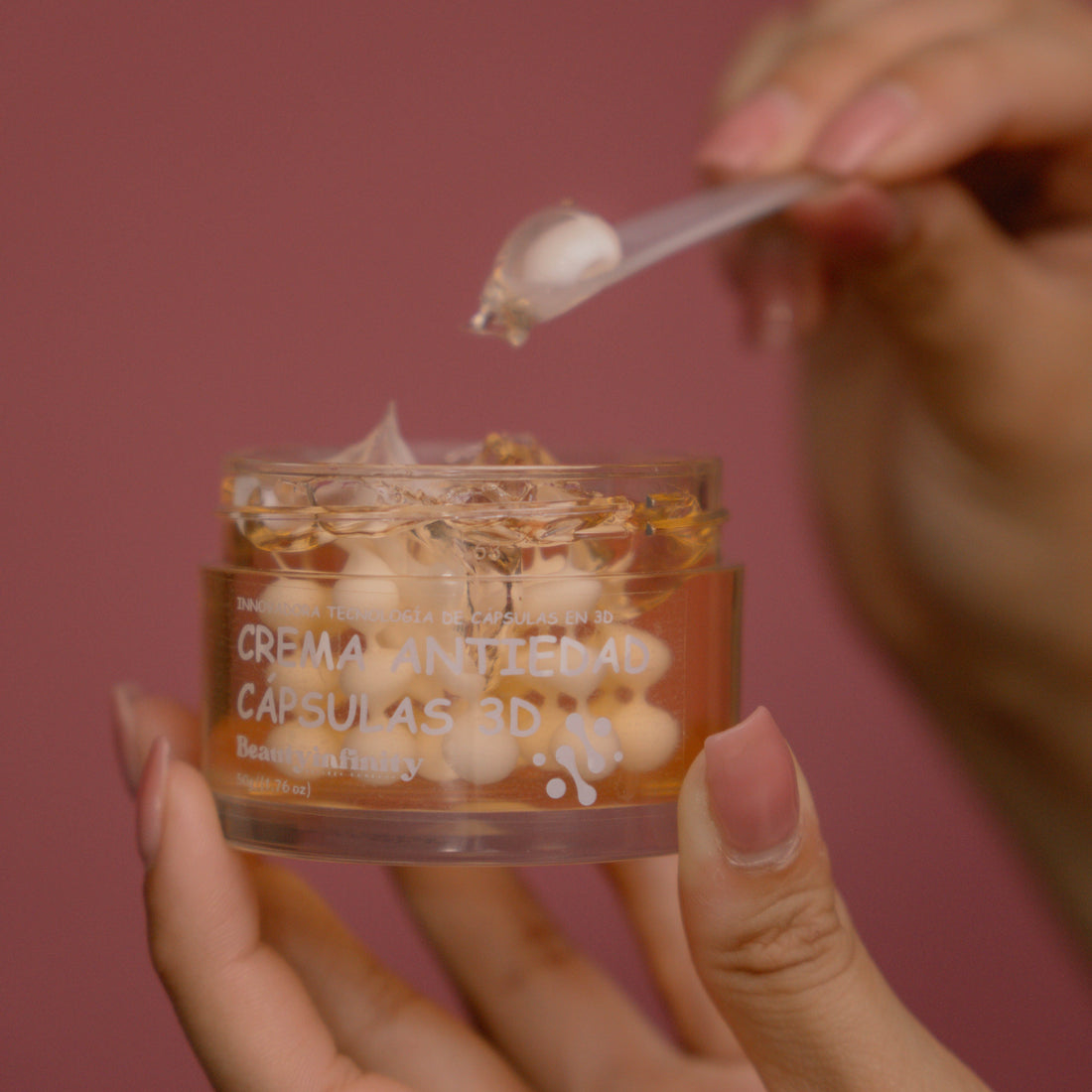 Crema Coreana Antiedad con cápsulas 3D y vitamina C: el secreto para una piel firme y luminosa